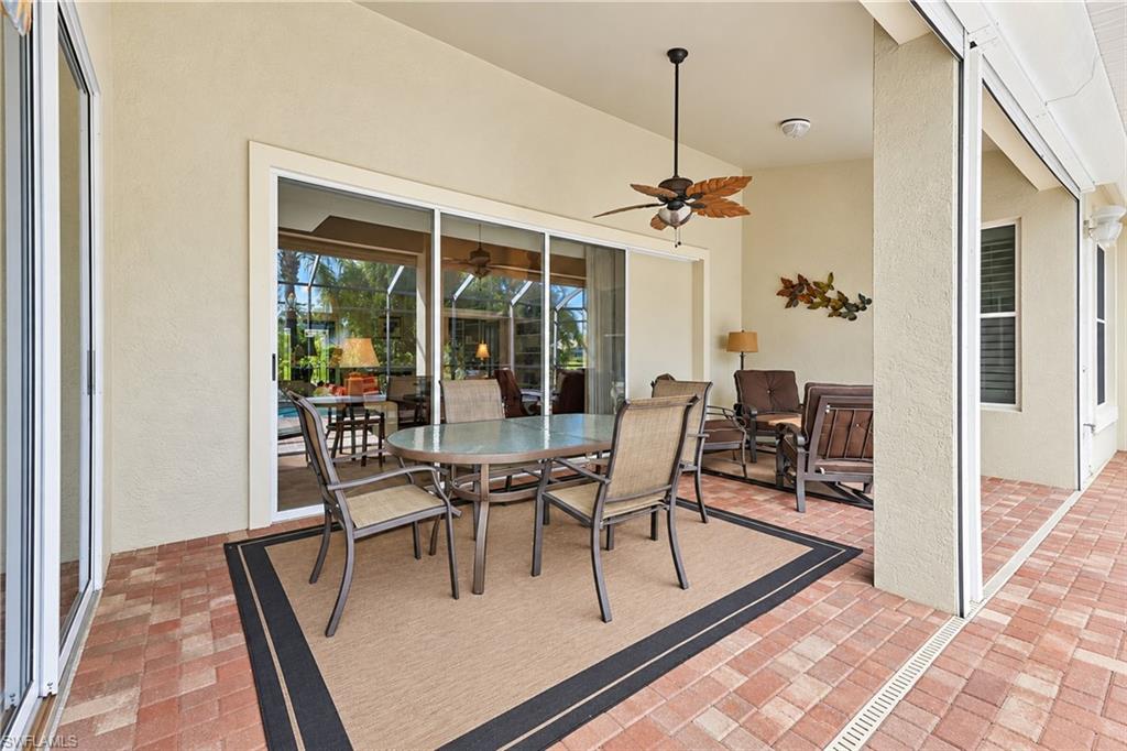 LONGSHORE LAKE - Residential