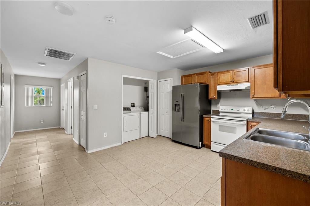LEHIGH ACRES - Residential Income