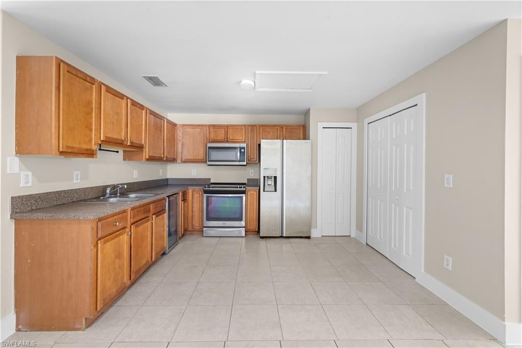 LEHIGH ACRES - Residential Income