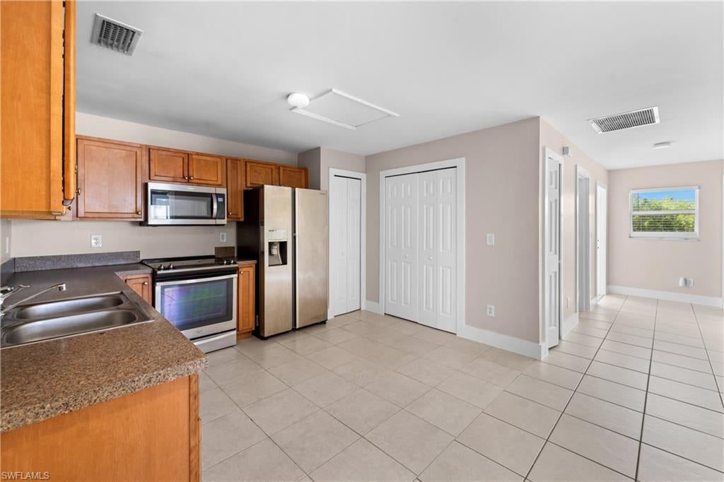 LEHIGH ACRES - Residential Income
