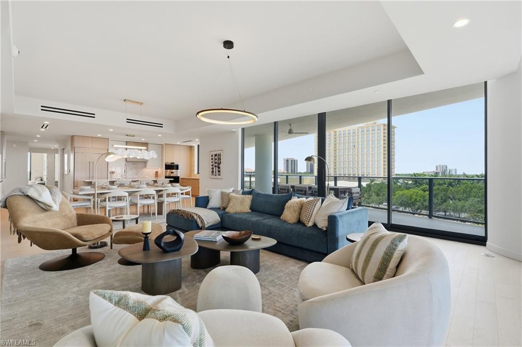 THE RITZ-CARLTON RESIDENCES ESTERO BAY - Residential