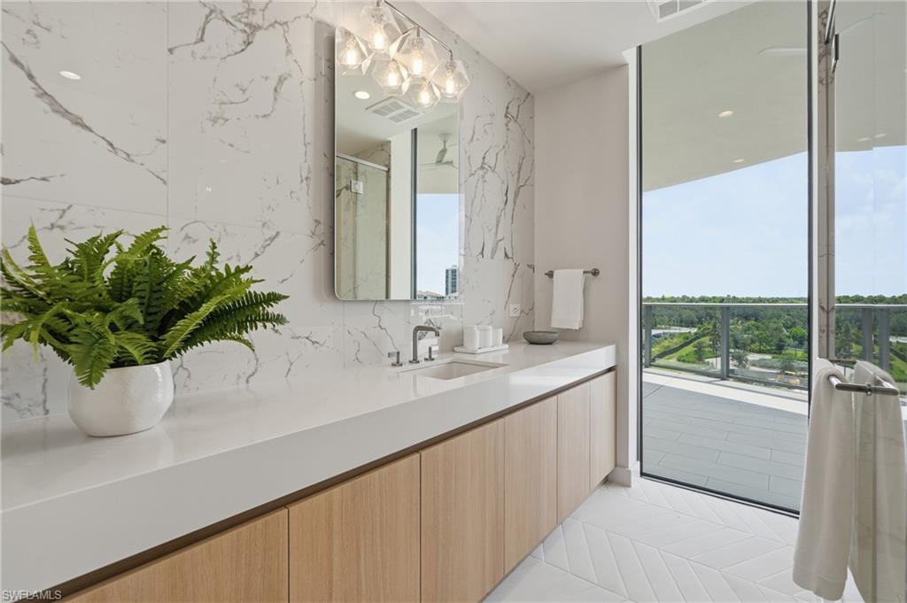 THE RITZ-CARLTON RESIDENCES ESTERO BAY - Residential