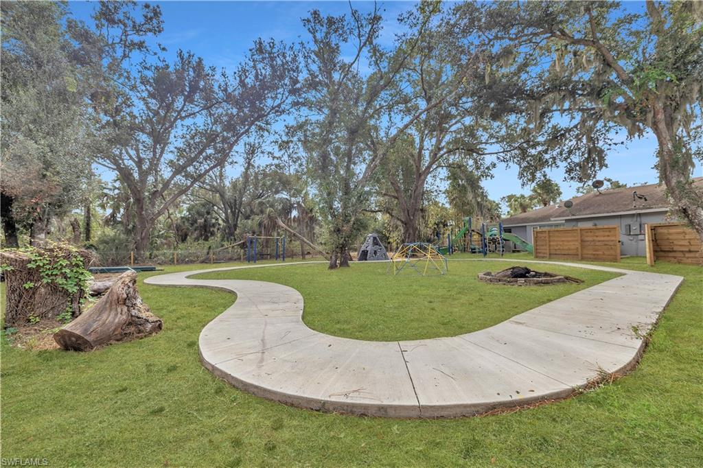 PORT CHARLOTTE - Residential