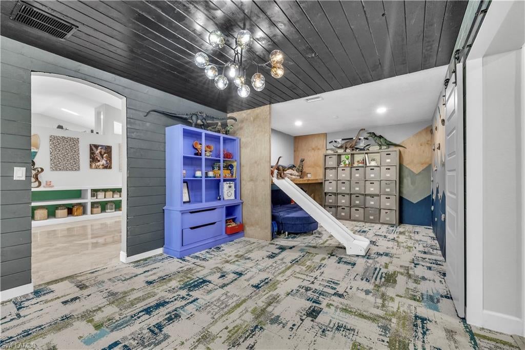 PORT CHARLOTTE - Residential
