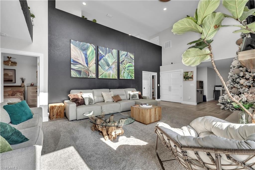 PORT CHARLOTTE - Residential