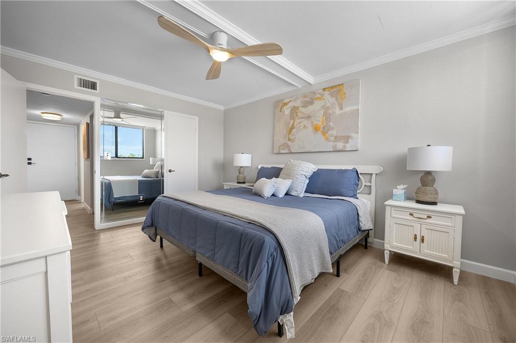 MARINA TOWERS & YACHT CLUB - Residential