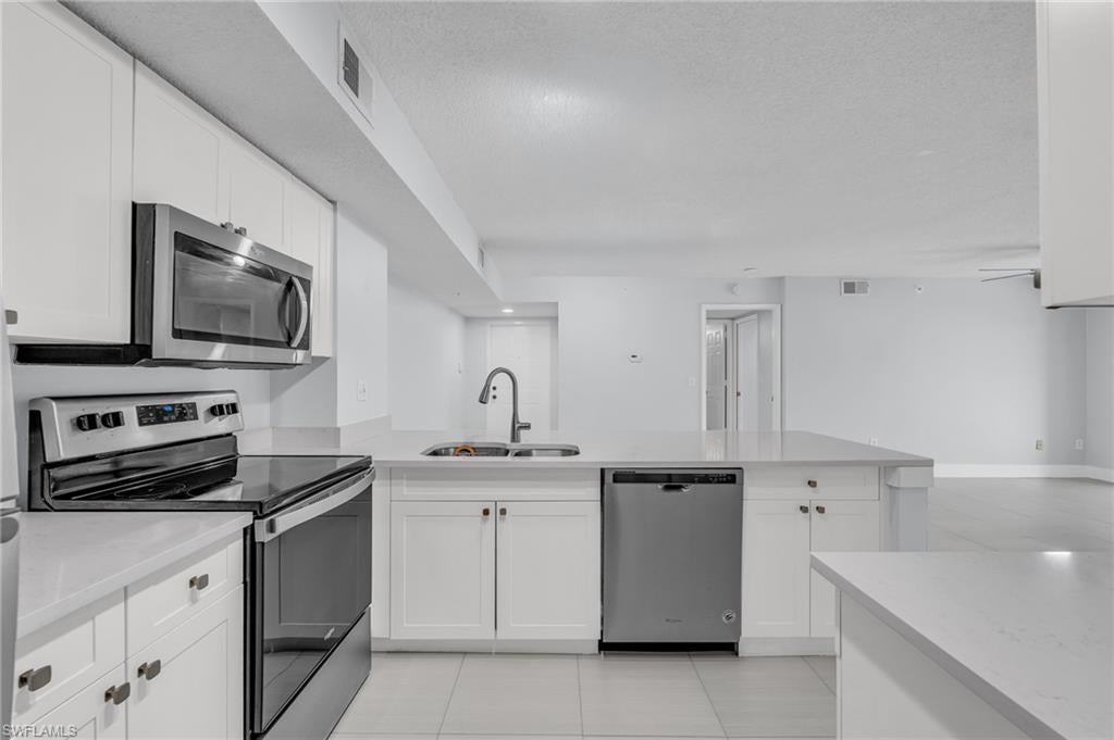 NAPOLI - Residential Lease