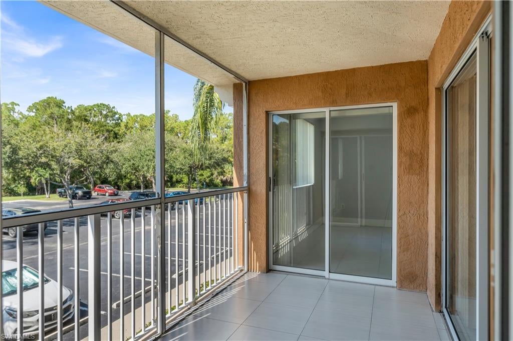 NAPOLI - Residential Lease