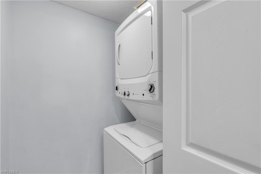 NAPOLI - Residential Lease