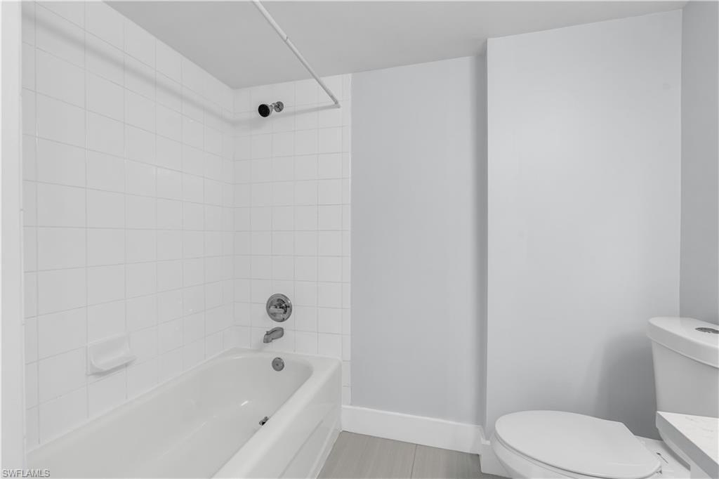 NAPOLI - Residential Lease