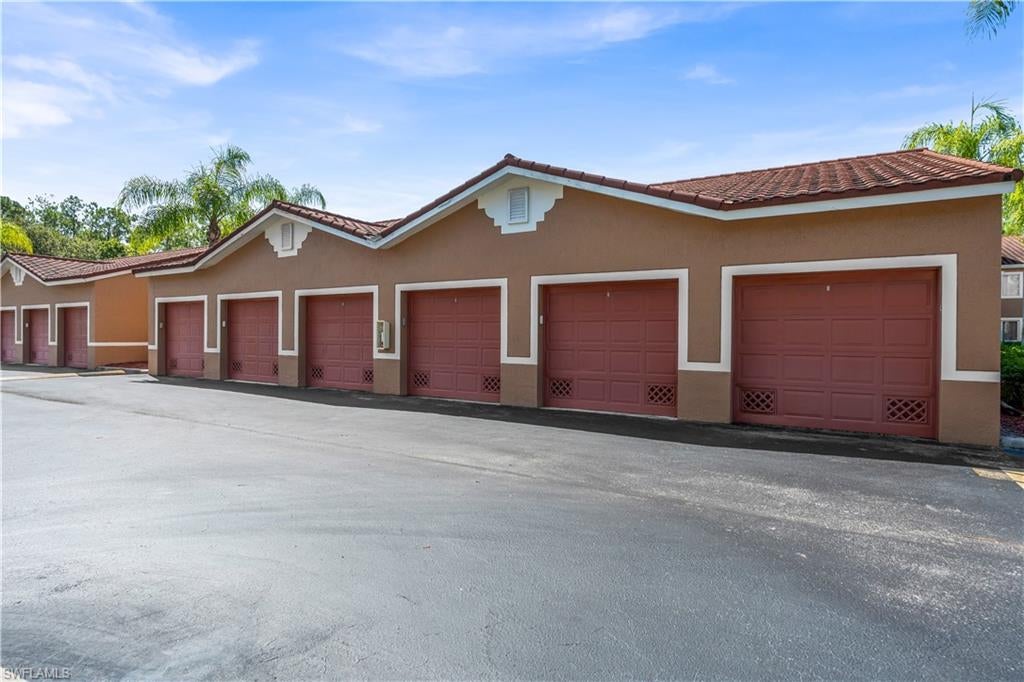 NAPOLI - Residential Lease