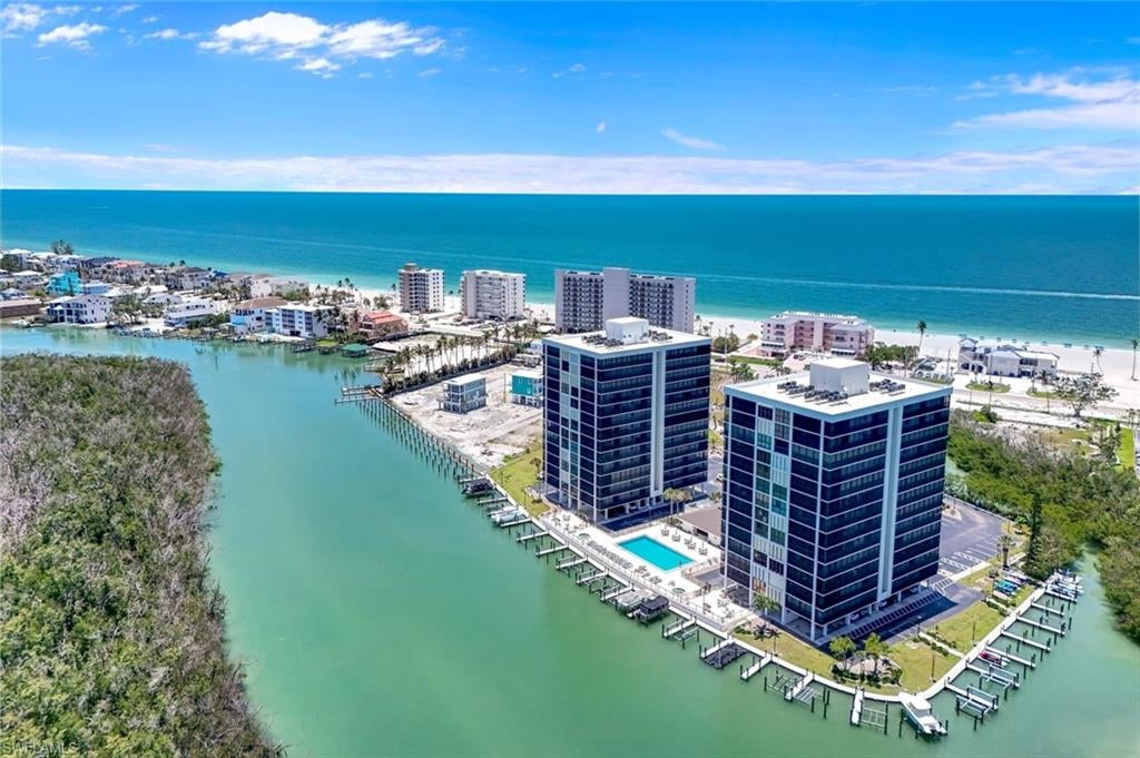 BAY HARBOR CLUB CONDO - Residential