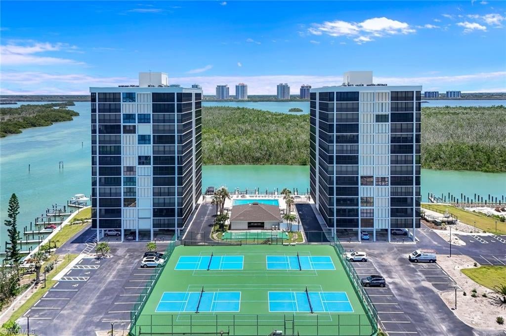 BAY HARBOR CLUB CONDO - Residential