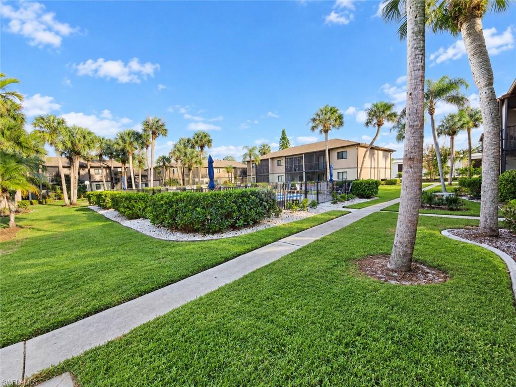 COUNTRY PINES CONDO - Residential