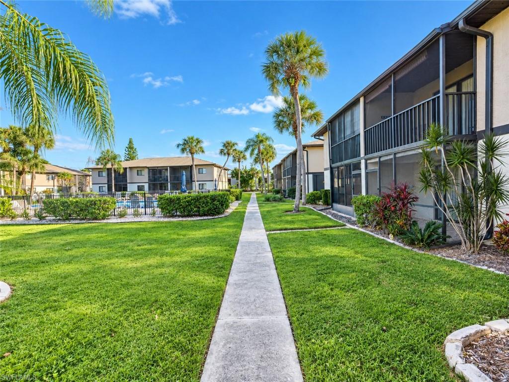 COUNTRY PINES CONDO - Residential