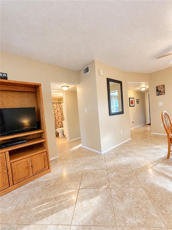 COUNTRY PINES CONDO - Residential