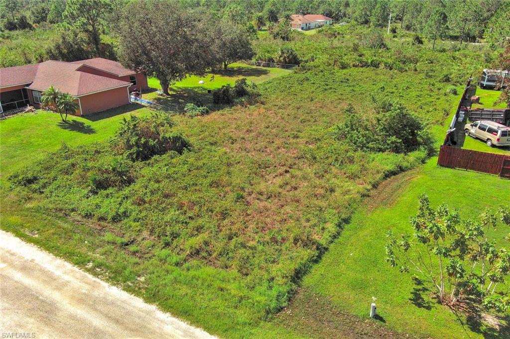 LEHIGH ACRES - Land
