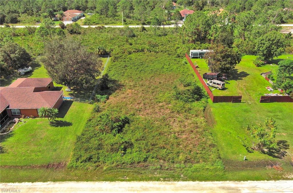 LEHIGH ACRES - Land