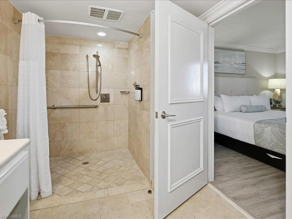 MARCO BEACH OCEAN RESORT - Residential