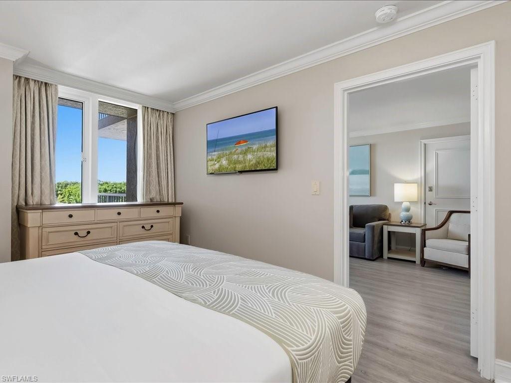 MARCO BEACH OCEAN RESORT - Residential