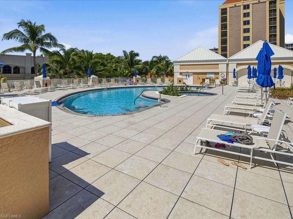 MARCO BEACH OCEAN RESORT - Residential