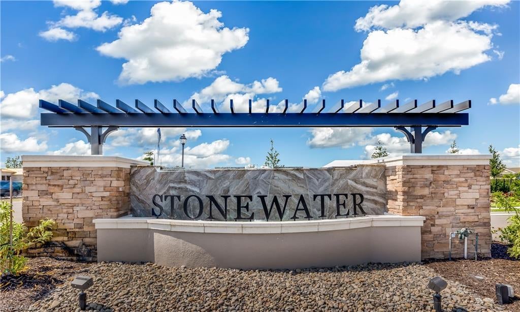 STONEWATER - Residential