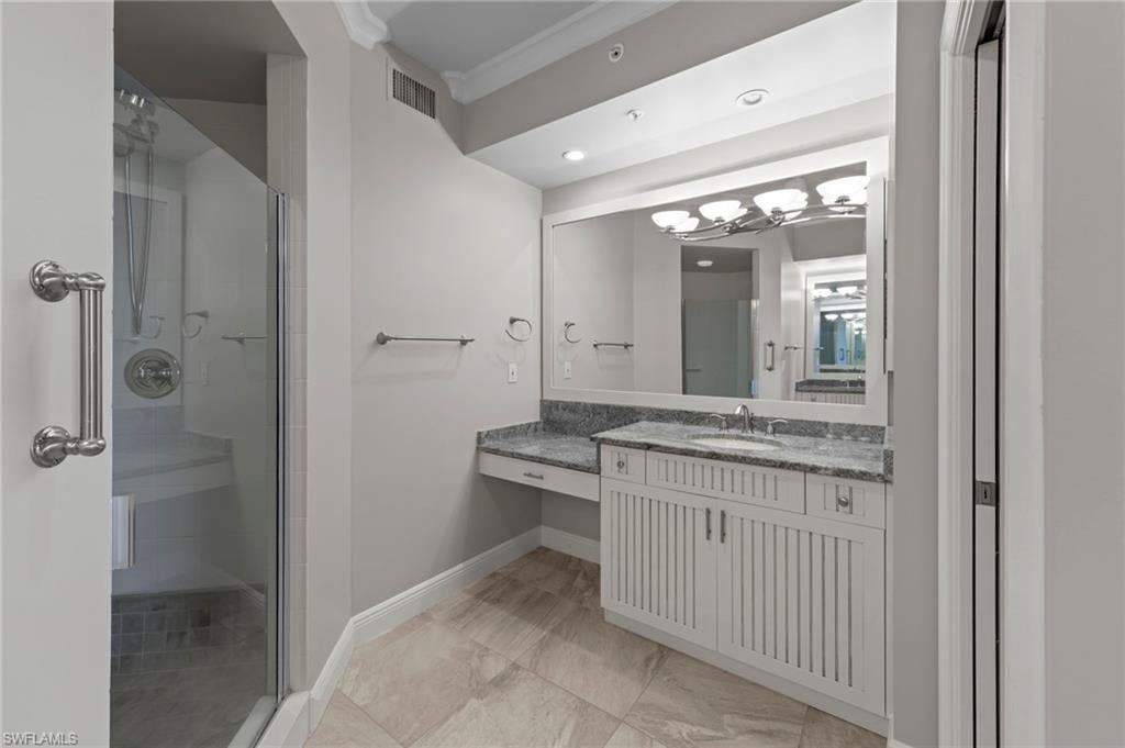 TOWER POINTE AT ARBOR TRACE - Residential