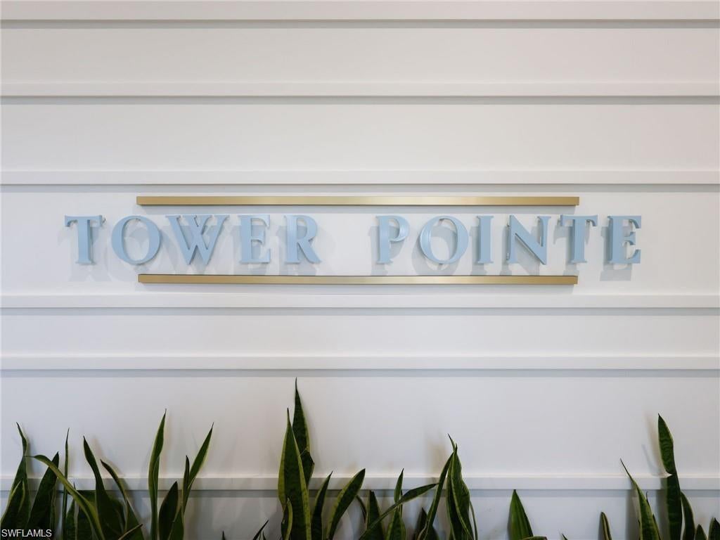 TOWER POINTE AT ARBOR TRACE - Residential