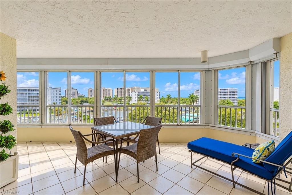 GULF BREEZE AT VANDERBILT - Residential Lease