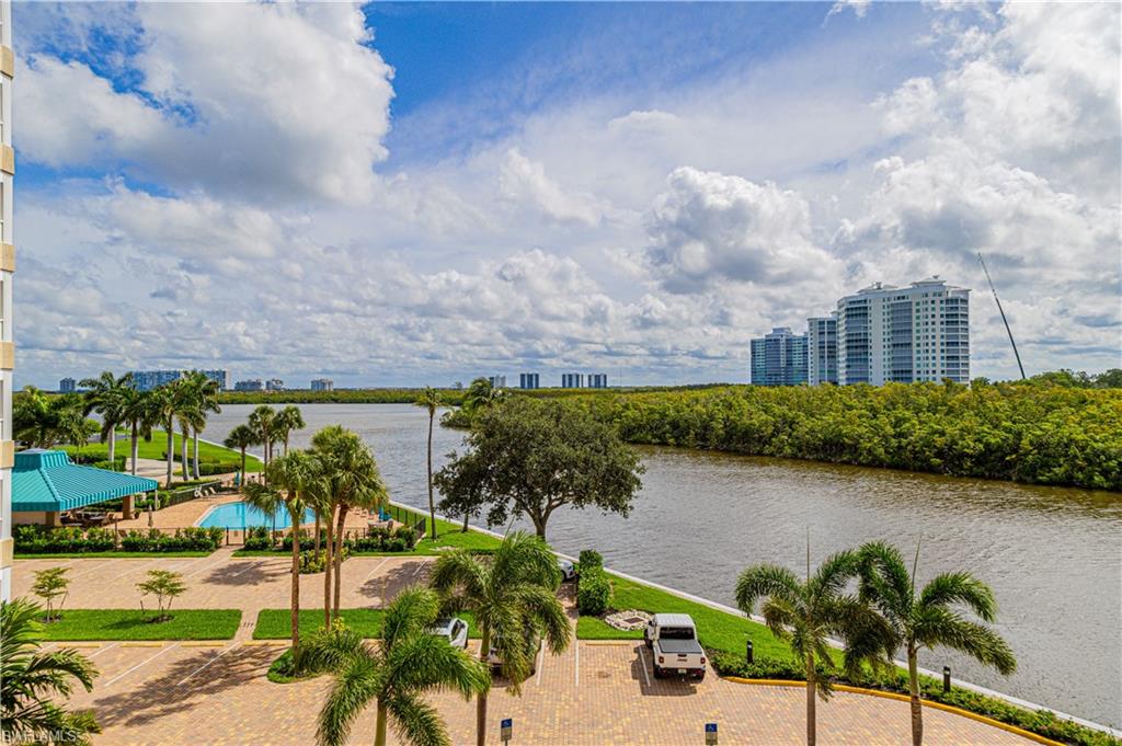 GULF BREEZE AT VANDERBILT - Residential Lease