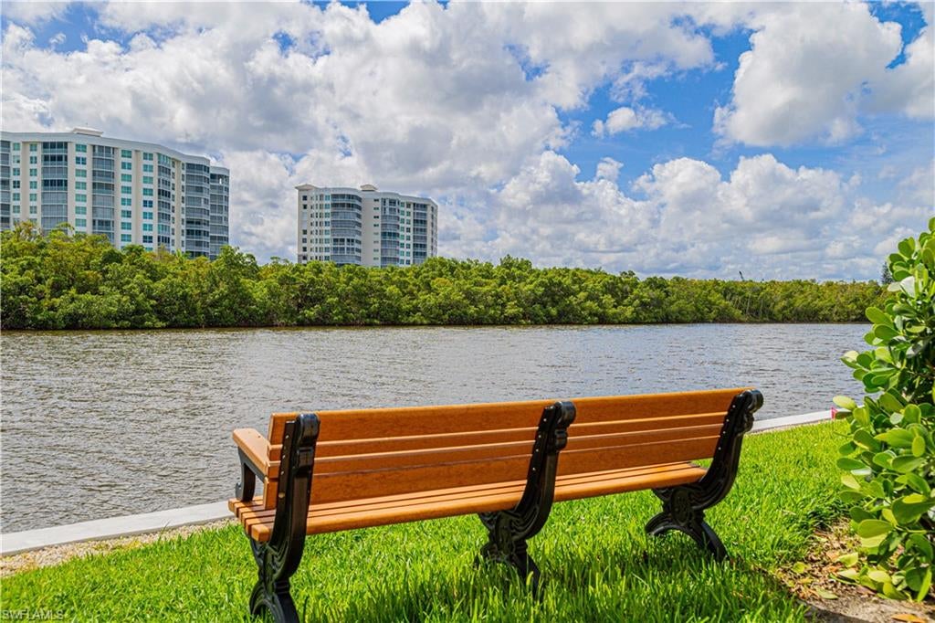 GULF BREEZE AT VANDERBILT - Residential Lease