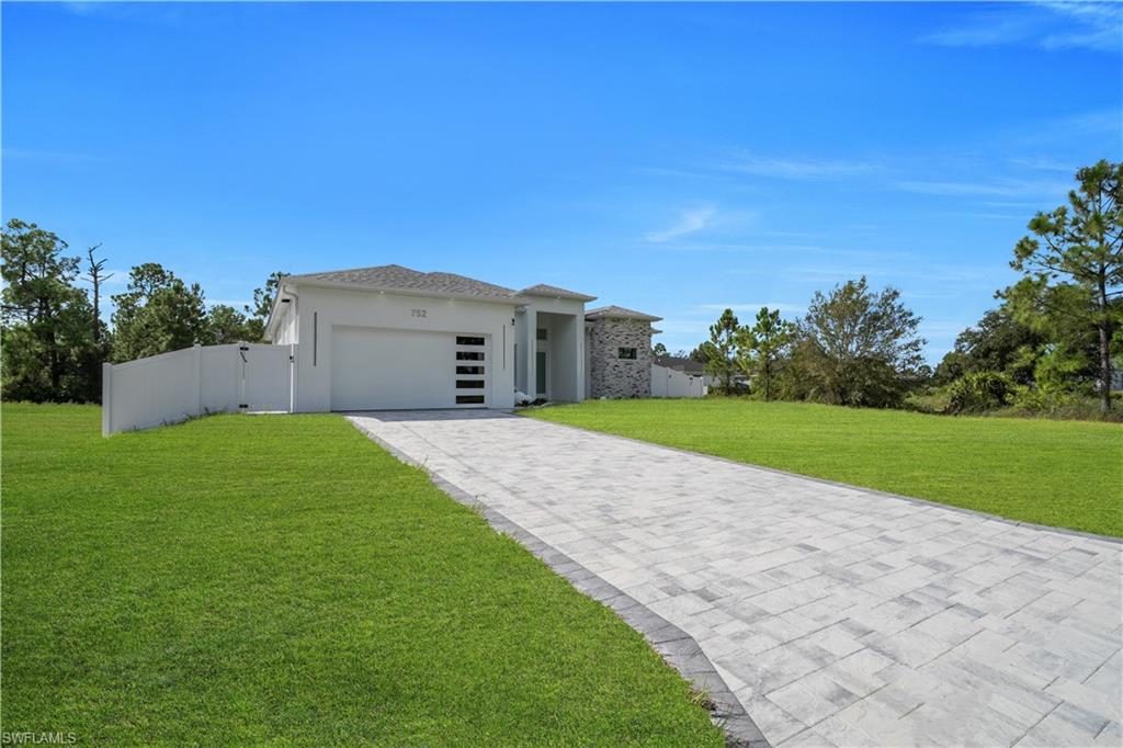 LEHIGH ACRES - Residential