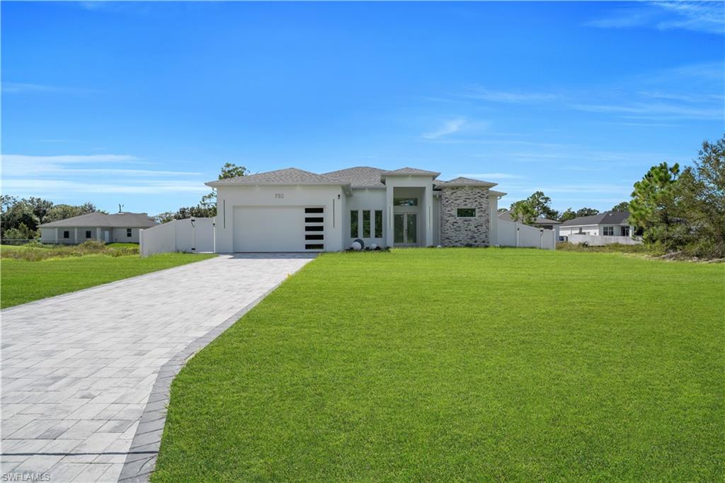 LEHIGH ACRES - Residential