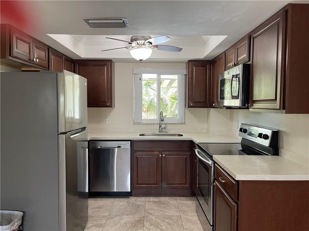 ALLERTON HOUSE CONDO - Residential