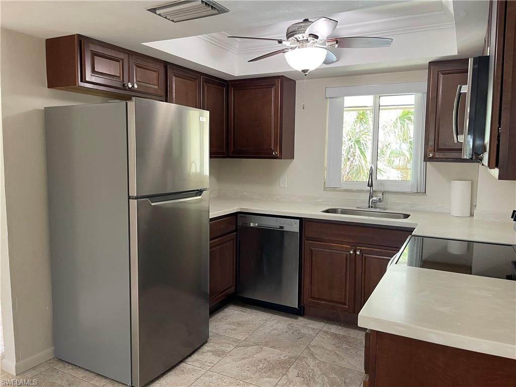 ALLERTON HOUSE CONDO - Residential