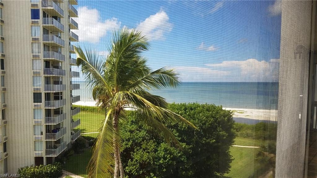 CRECIENTE CONDO SOUTH - Residential