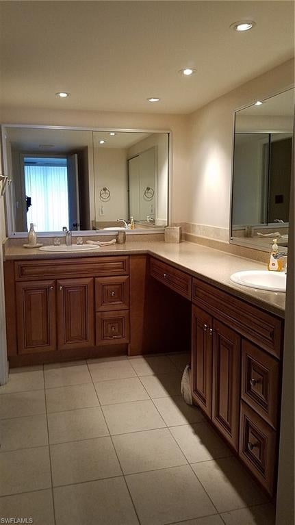 CRECIENTE CONDO SOUTH - Residential