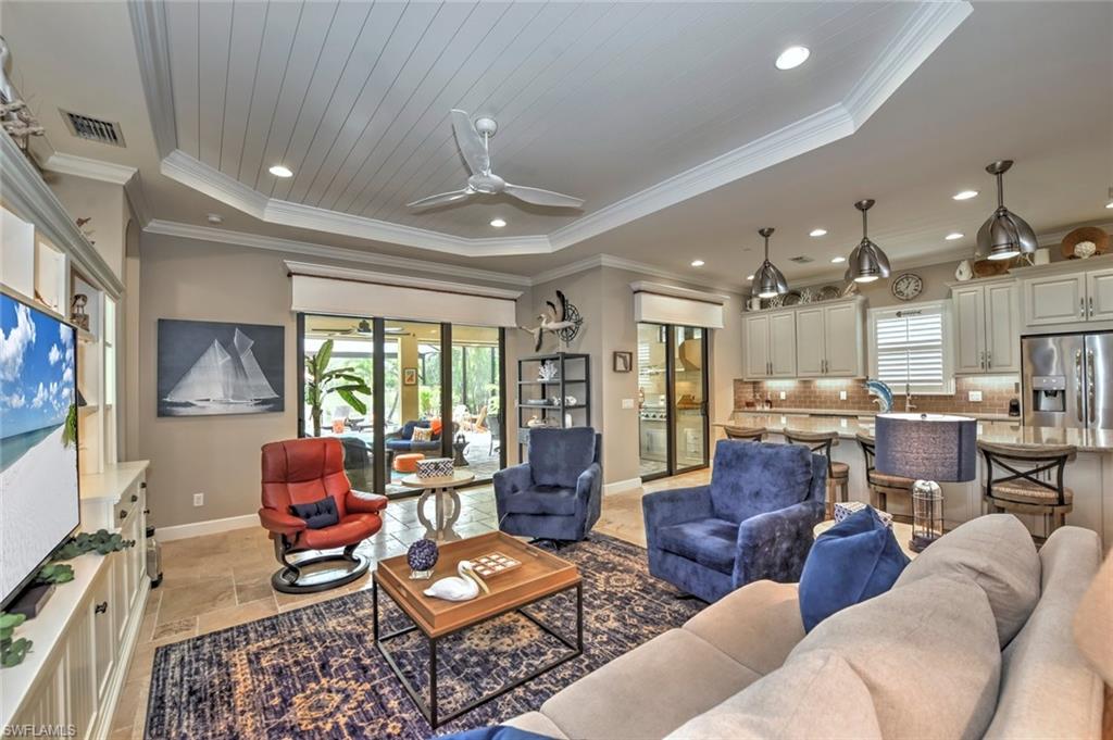 PEBBLE POINTE - Residential