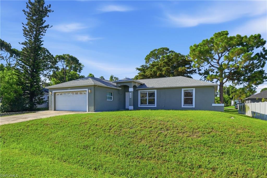 SAN CARLOS PARK - Residential