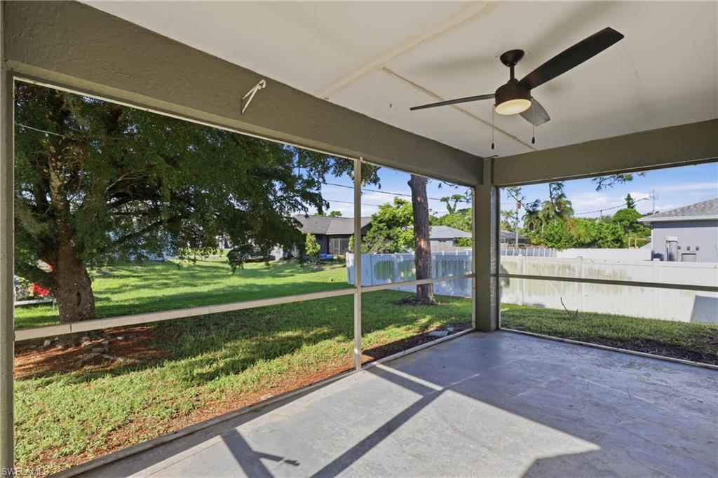 SAN CARLOS PARK - Residential