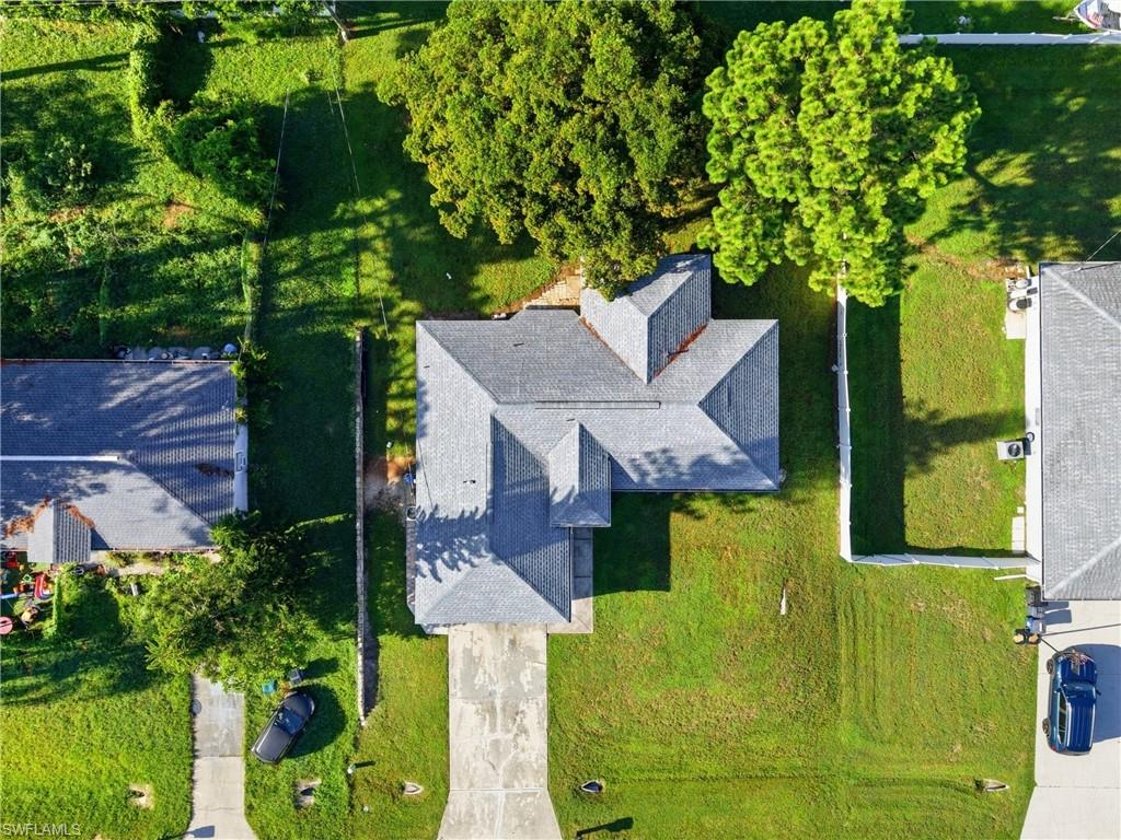 SAN CARLOS PARK - Residential