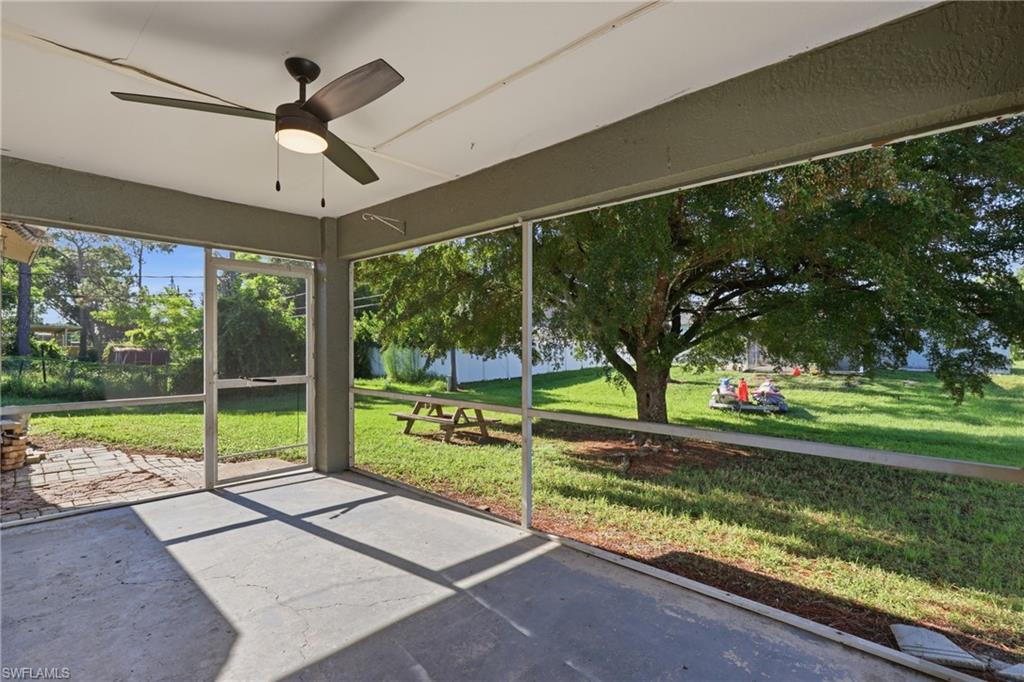 SAN CARLOS PARK - Residential