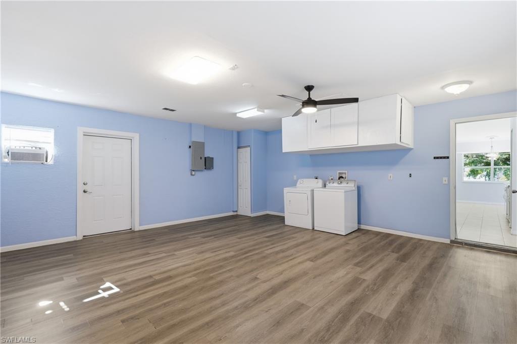 SAN CARLOS PARK - Residential