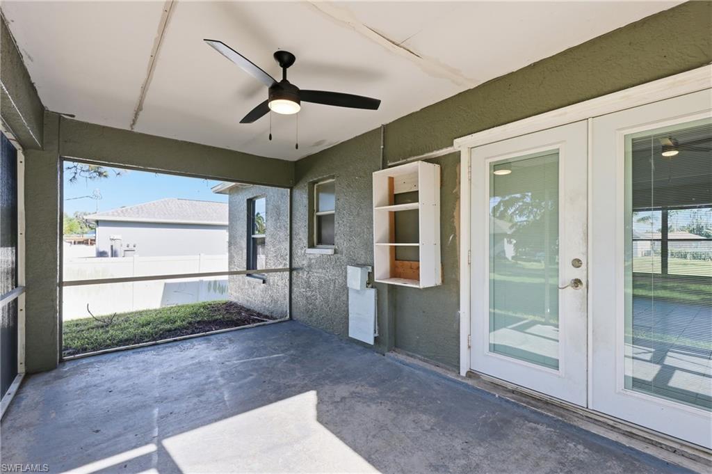 SAN CARLOS PARK - Residential