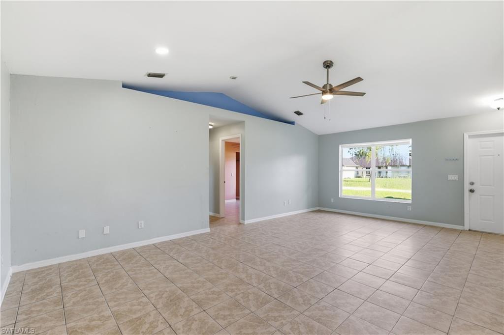 SAN CARLOS PARK - Residential