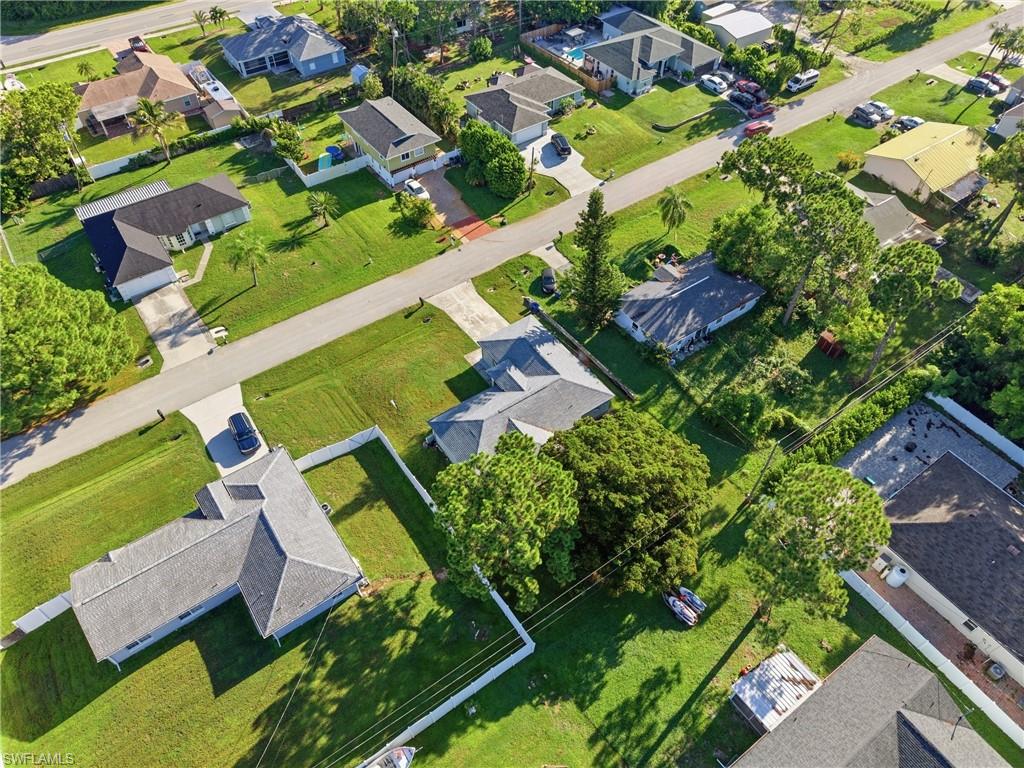 SAN CARLOS PARK - Residential