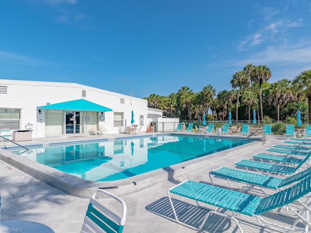 ENCHANTING SHORES - Residential