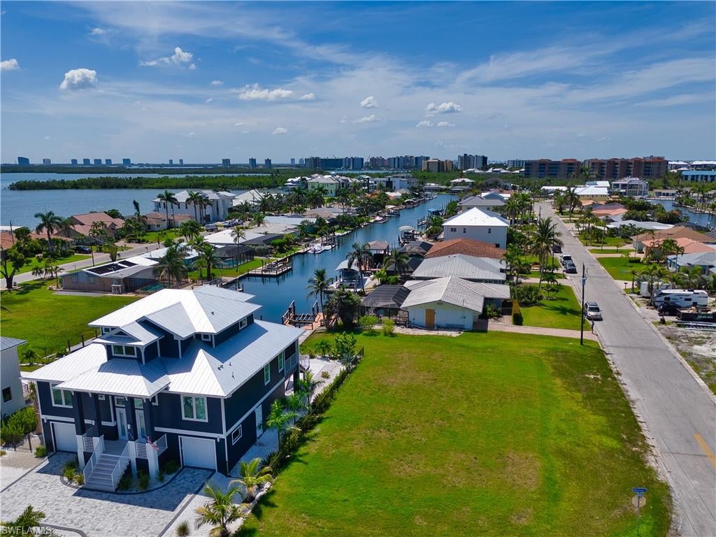 FAIRVIEW ISLES - Land