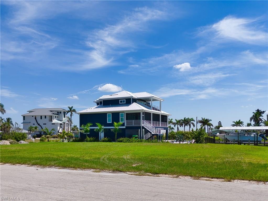 FAIRVIEW ISLES - Land