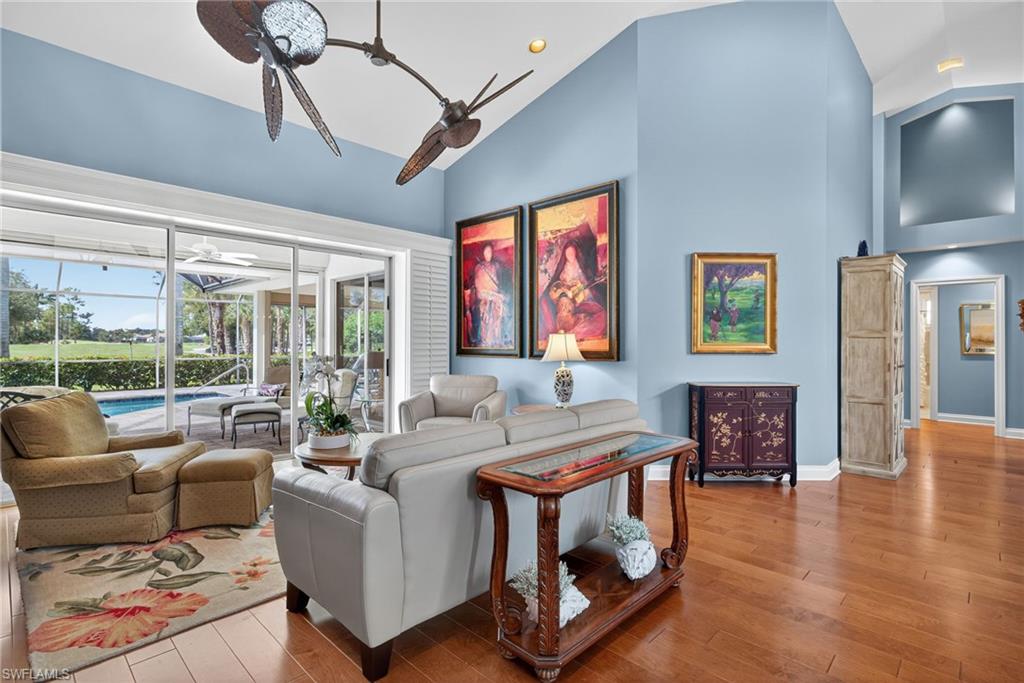 MAHOGANY BEND - Residential